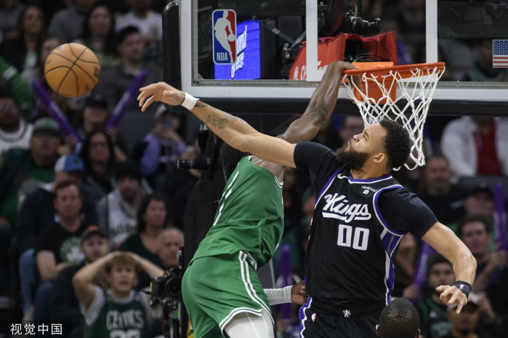 坎普揭幕仪 坎普揭幕仪